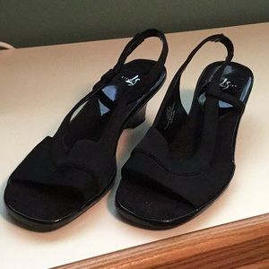Black dressy open toe shoes